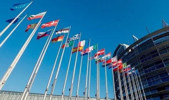 polski-yevrodeputati-zaklikali-vidkriti-ukrayini-shlyakh-do-chlenstva-v-yes