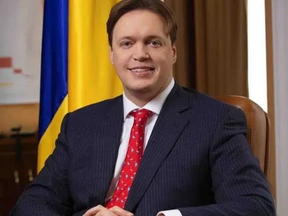 rada-zvilnila-sennichenka-z-posadi-golovi-fondu-derzhmayna