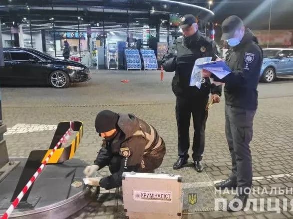 strilyanina-na-avtozapravtsi-v-odesi-travmovaniy-odin-inozemets