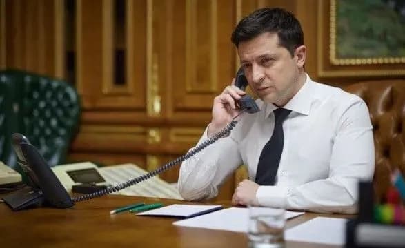 yaknayshvidshe-gotuyemo-zvernennya-zelenskiy-pogovoriv-iz-dzhonsonom-na-cherzi-sche-dvi-vazhlivi-rozmovi