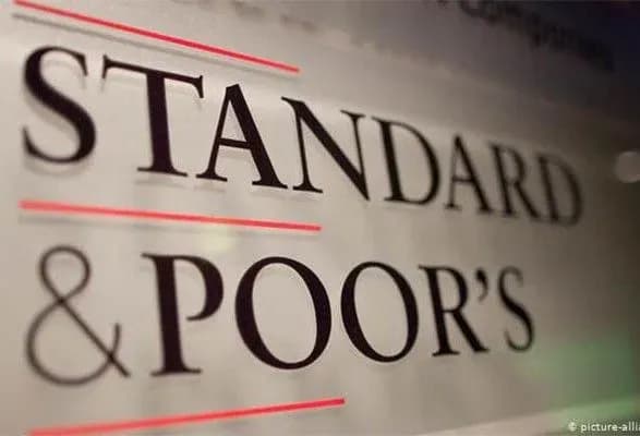 agentstvo-s-p-znizilo-suverenniy-kreditniy-reyting-rosiyi