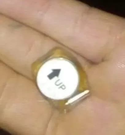 brigada-teroboroni-u-gumdopomozi-viyavila-mayachki-trekeri