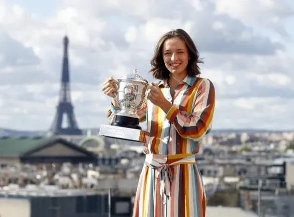 peremozhnitsya-rolan-garros-virazila-zakhoplennya-muzhnistyu-ta-siloyu-ukrayintsiv