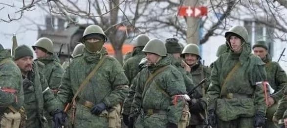 okupanti-vikoristovuyut-mobilizovanikh-z-ordlo-yak-garmatne-myaso-dlya-viyavlennya-vognevikh-pozitsiy-zsu-rozvidka