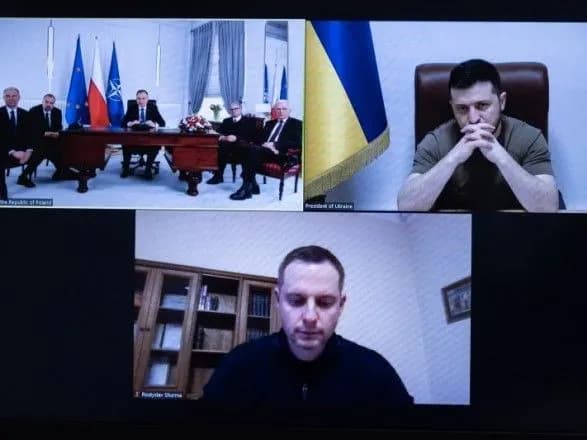 zelenskiy-poskarzhivsya-dudi-scho-ukrayini-dosi-ne-peredali-litaki-tsina-zvolikannya-tisyachi-zhittiv-ukrayintsiv