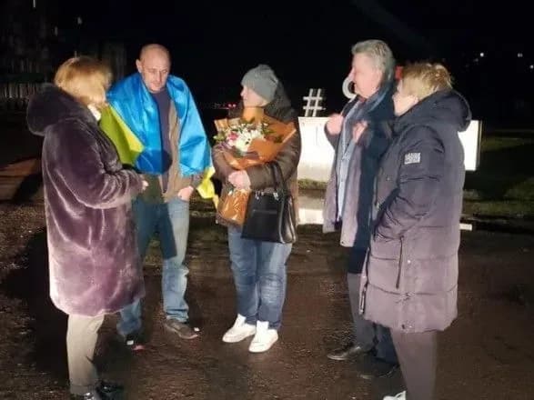 iz-rosiyskogo-polonu-zvilnili-podruzhzhya-z-sumschini