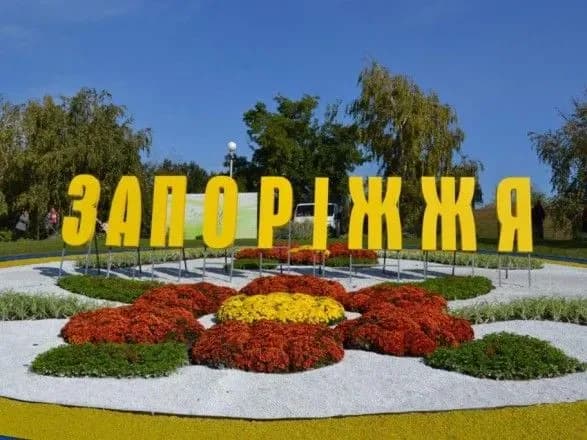 raketniy-udar-po-zaporizhzhyu-zaginuv-elektrik