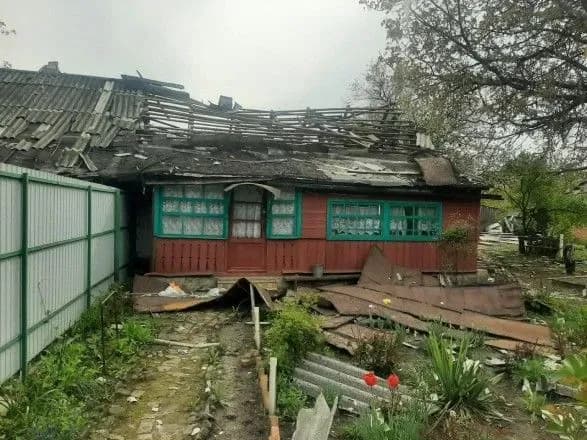 okupanti-obstrilyali-pyat-naselenikh-punktiv-na-donechchini-ye-zagibli-ta-poraneni