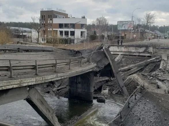 vtorgnennya-rf-v-ukrayini-vidnovili-36-shtuchnikh-sporud-ta-760-kilometriv-dorig-ukravtodor