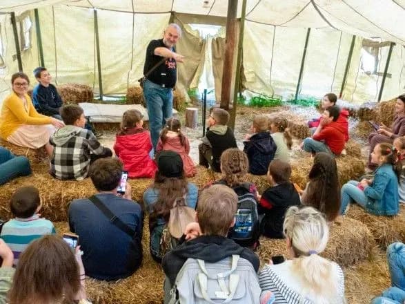 mistetskiy-festival-krutiy-zamis-mkhp-organizuvav-dozvillya-dlya-ditey-vpo