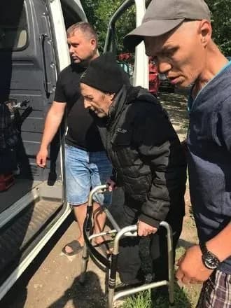 z-luganskokh-oblasti-vdalosya-evakuyuvati-56-meshkantsiv-gayday