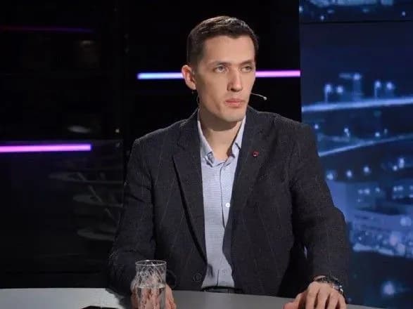 rosiyski-ta-biloruski-oligarkhi-nablizheni-do-kremlya-pragnut-za-rakhunok-kontaktiv-iz-rezhimom-zbilshiti-vlasni-statki-politolog