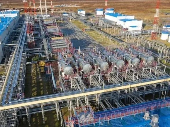 dosvid-na-rivni-pershokursnika-pozhezhu-na-gazovomu-rodovischi-u-rf-povyazali-z-porushennyam-tekhnologiyi