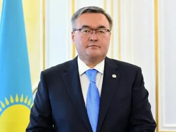 na-tli-vtorgnennya-rf-v-ukrayinu-v-kazakhstani-zaklikali-zaboroniti-yadernu-zbroyu