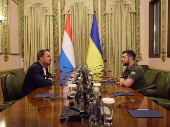 lyuksemburg-vidiliv-ukrayinskim-zakhisnikam-15-oboronnogo-byudzhetu-zelenskiy
