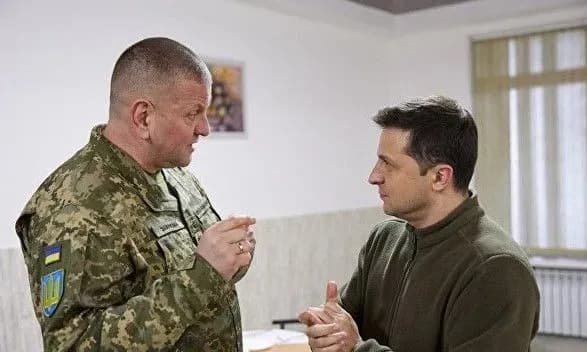 zelenskiy-rozpoviv-scho-pobazhav-golovnokomanduvachu-zsu-v-den-narodzhennya