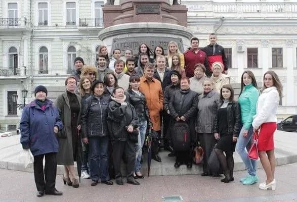 zmi-pripuskayut-scho-zvedennya-pamyatnika-katerini-ii-v-odesi-cherez-tarpana-finansuvalo-rossotrudnichestvo