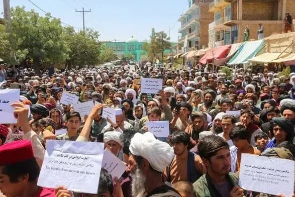 antiamerikanski-protesti-spalakhnuli-v-afganistani