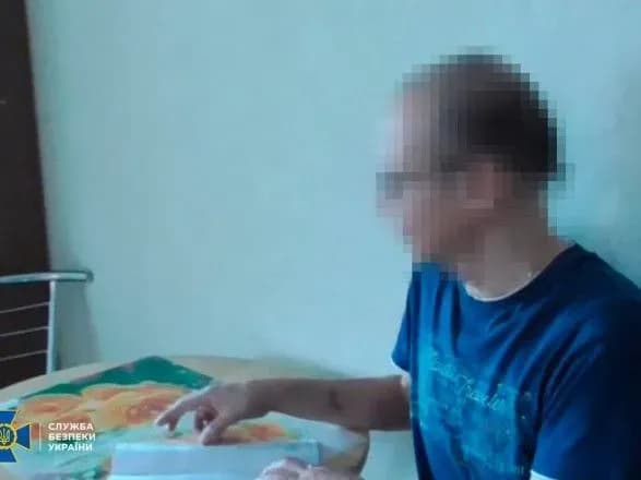 zbirav-dani-pro-postachannya-zbroyi-v-ukrayinu-zatrimali-viyskovogo-eksperta