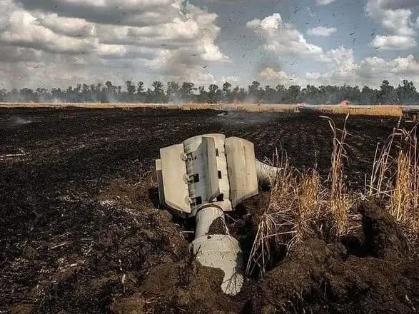ukrayinski-zakhisniki-vidkinuli-okupantiv-na-trokh-napryamkakh-zvedennya-genshtabu