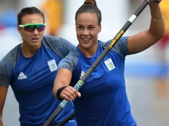 lyudmila-luzan-ta-anastasiya-chetverikova-viboroli-zoloto-v-kanoe-dviytsi-na-distantsiyi-500-m