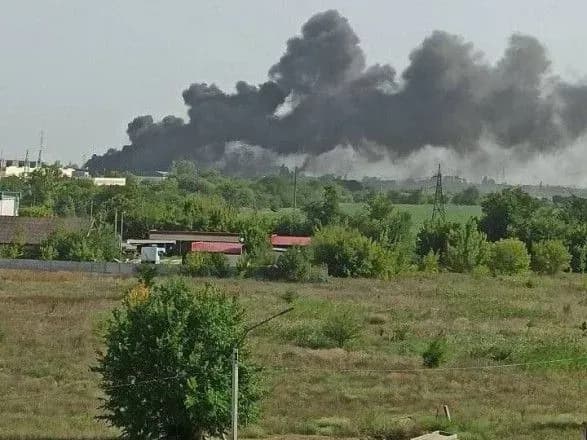 sezon-bavovni-priyshov-u-novu-kakhovku-sotsmerezhi-pishut-pro-vluchannya-u-sklad-boyepripasiv