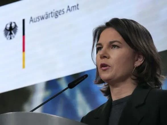 nema-sensu-vesti-peregovori-z-moskvoyu-a-ukrayinu-neobkhidno-pidtrimuvati-zbroyeyu-dlya-yiyi-peremogi-u-viyni-glava-mzs-frn