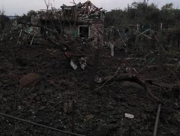 vid-nichnogo-vorozhogo-udaru-v-zaporizhzhi-postrazhdalo-9-bagatopoverkhovikh-ta-desyatki-privatnikh-budinkiv-ova