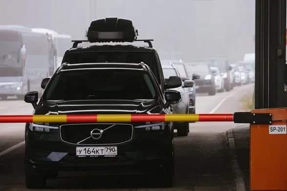 za-ostanniy-tizhden-do-finlyandiyi-vyikhali-ponad-50-tisyach-rosiyan-prikordonniki