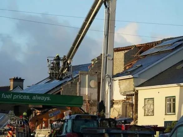 vnaslidok-vibukhu-na-azs-v-irlandiyi-zaginuli-9-lyudey