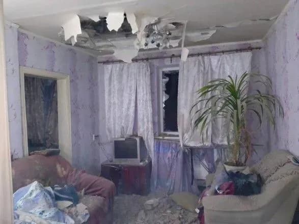 rosiyski-zagarbniki-obstrilyali-nikopol-ye-poraneniy