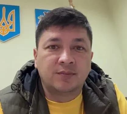 okupanti-riyut-okopi-i-gotuyutsya-obstrilyuvati-kherson-kim