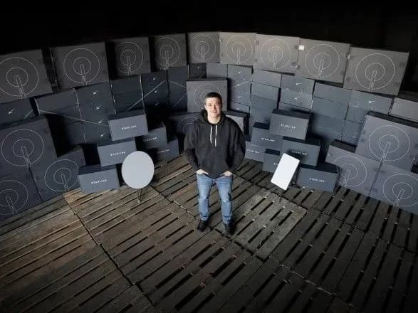 ukrayina-otrimala-1570-starlink-vid-polschi-fedorov