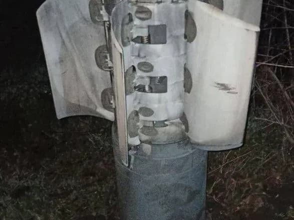 okupanti-potsilili-raketoyu-v-odne-iz-sil-zaporizkogo-rayonu-poshkodzheno-liniyu-elektromerezh