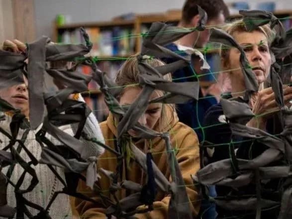 u-naynebezpechnishi-chasi-plich-o-plich-iz-zakhisnikami-reznikov-ta-zaluzhniy-podyakuvali-volonteram