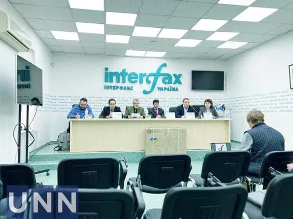 avstriyskiy-vlasnik-kiyivskogo-kpk-zanepokoyeniy-tiskom-pravookhorontsiv-na-kombinat