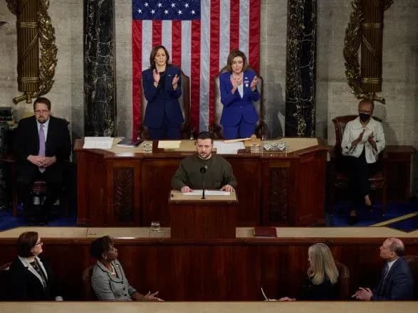 yakscho-ne-bude-elektriki-svitlo-nashoyi-viri-v-nas-samikh-ne-zgasne-povniy-tekst-promovi-zelenskogo-u-kongresi-ssha