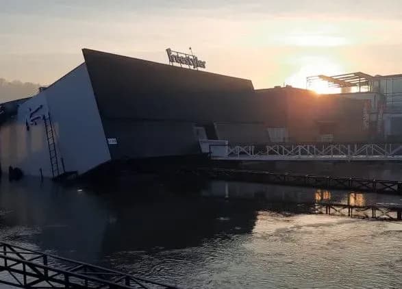 u-serbiyi-u-noviy-rik-zatonuv-nichniy-klub