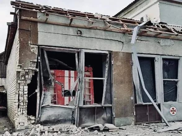 okupanti-zavdali-udaru-po-pozhezhniy-chastini-u-khersoni