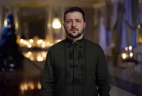 nekhay-u-kozhnu-rodinu-priyde-zlagoda-a-na-ukrayinsku-zemlyu-peremoga-zelenskiy-privitav-ukrayintsiv-z-rizdvom