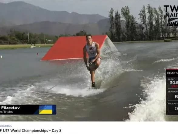 ukrayinets-viborov-dvi-medali-na-yuniorskomu-chempionati-svitu-z-vodnolizhnogo-sportu