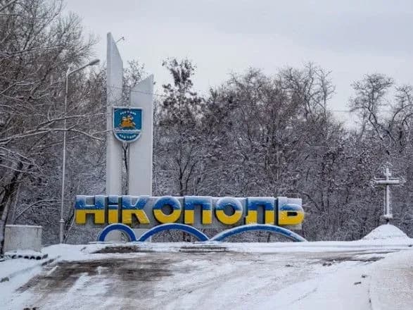 okupanti-vnochi-obstrilyali-nikopolskiy-rayon