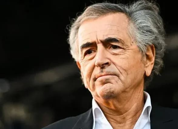 frantsuzkiy-dramaturg-levi-prezentuye-film-slava-ukrayini