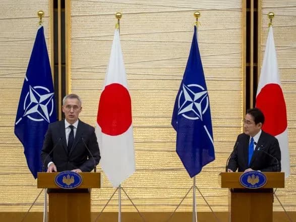 kitay-otrimuye-uroki-z-viyni-putina-gensek-nato