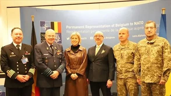 reznikov-obgovoriv-z-ministrom-oboroni-belgiyi-perspektivi-podalshoyi-spivpratsi