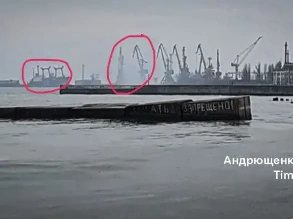 u-mariupoli-okupanti-znovu-namagalis-vichistiti-zernoviy-terminal-i-sprichinili-pozhezhu