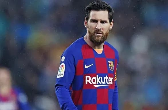 messi-stav-naykraschim-futbolistom-2022-roku-za-versiyeyu-fifa