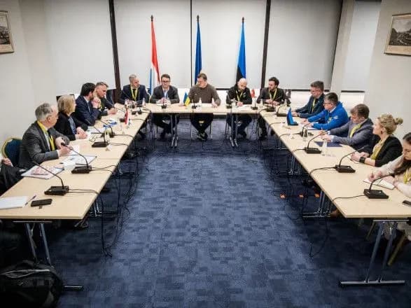 do-osnovnoyi-grupi-koalitsiyi-schodo-spetstribunalu-dlya-rf-priyednalisya-29-krayin-kuleba