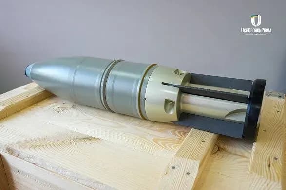 u-partnerstvi-z-krayinoyu-nato-ukroboronprom-rozpochav-viroblyati-125-mm-snaryadi-dlya-tankiv