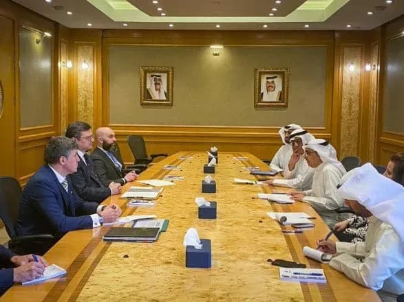 kuleba-zaproponuvav-kuveytskiy-fond-doluchitisya-do-vidbudovi-ukrayini